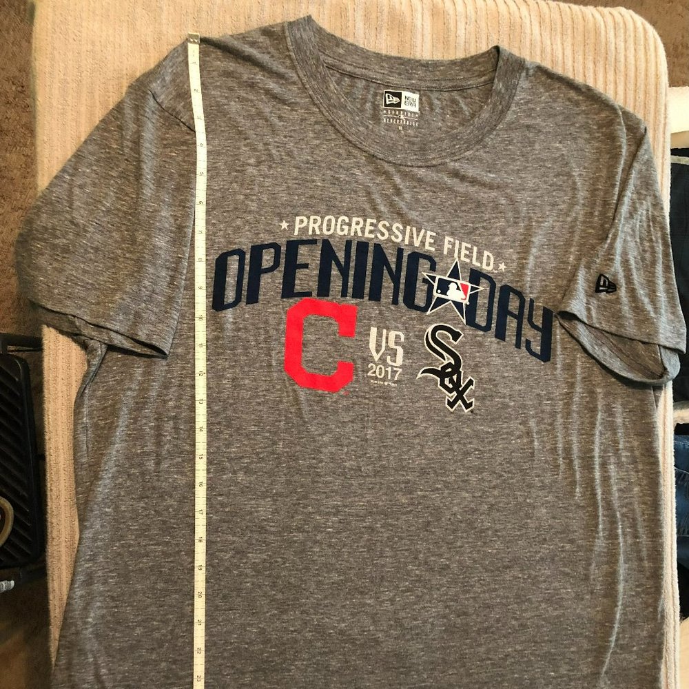 New Era 2017 Progressive Field LIMITED EDITION T-Shirt Cleveland vs. Sox. XL